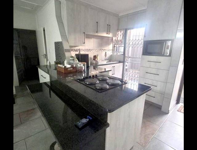 1 BEDROOM PROPERTY TO RENT IN ARBORETUM